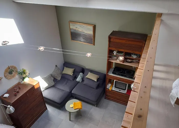 Apartment Tiny Closerie